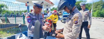 Privat: [ID: 71ESjx455QI] Youtube Automatic