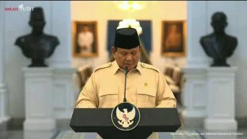 presiden-prabowo-umumkan-thr-dan-gaji-13-bagi-asn,-pppk,-hakim-&-tni-polri